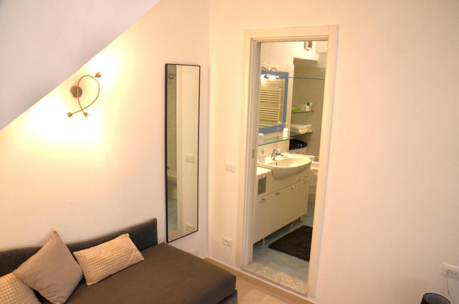 Pae Veciu Camera Privata Con Bagno มอนเตรอสโซ อัล มาเร ภายนอก รูปภาพ